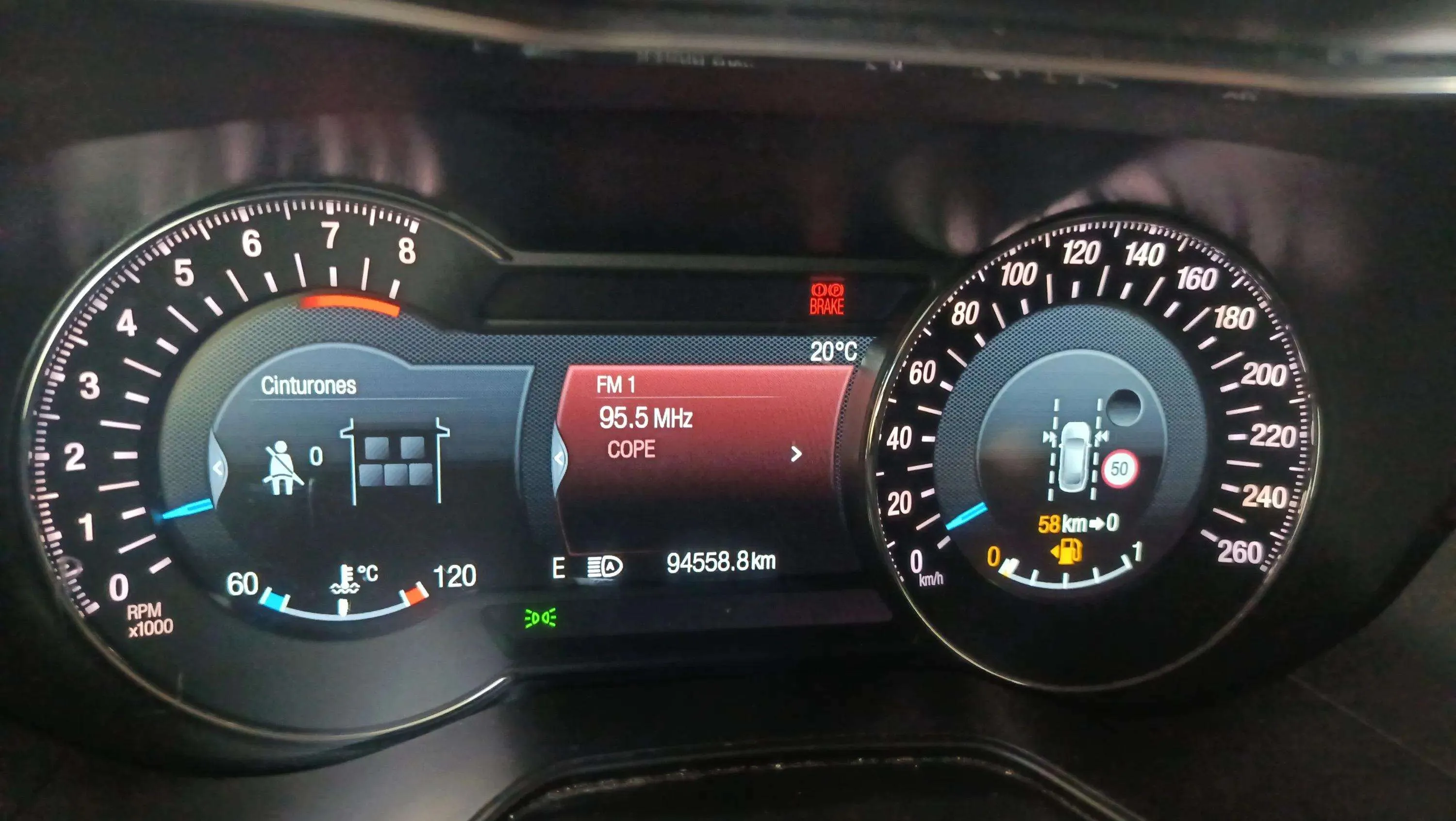 Ford Mondeo 1.5 EcoBoost Titanium - foto 21