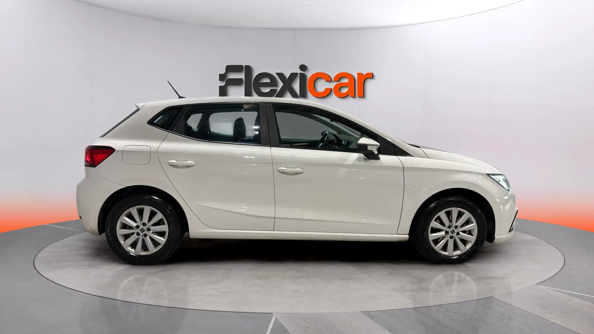 SEAT Ibiza 1.0 TSI Style XL Edition - foto 8