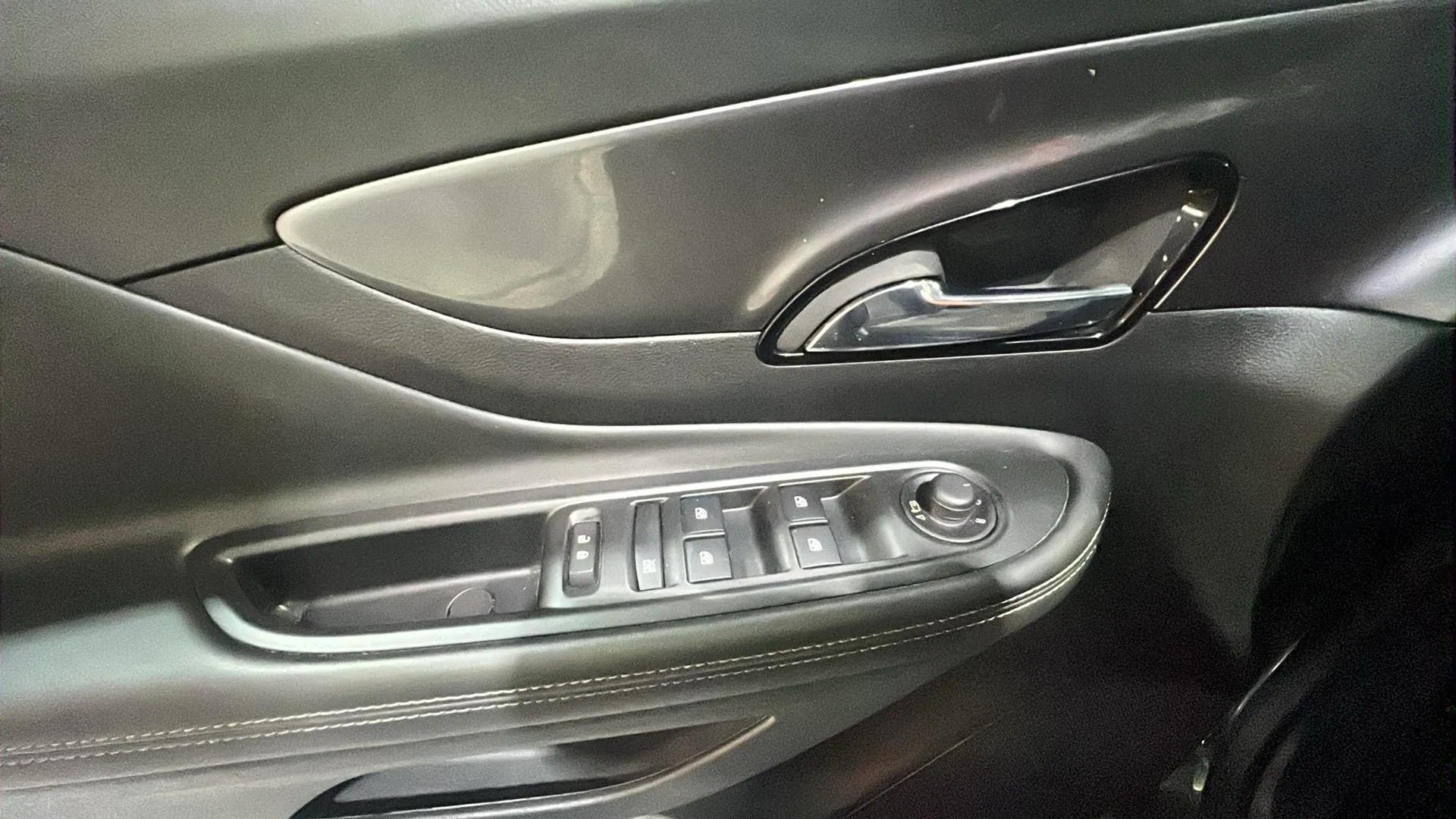 Opel Mokka 1.4 T 4x2 Innovation - foto 22