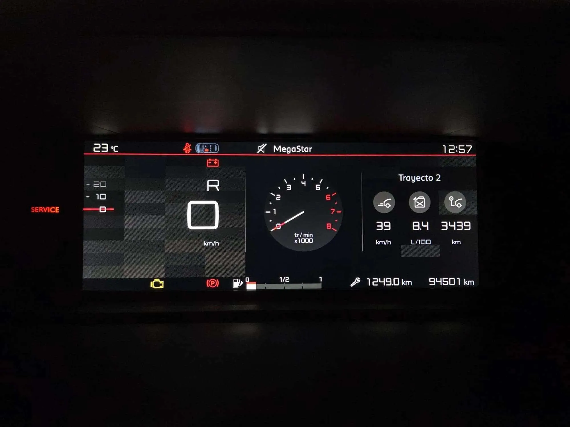 Citroën C4 SpaceTourer pure tech 130 - foto 26