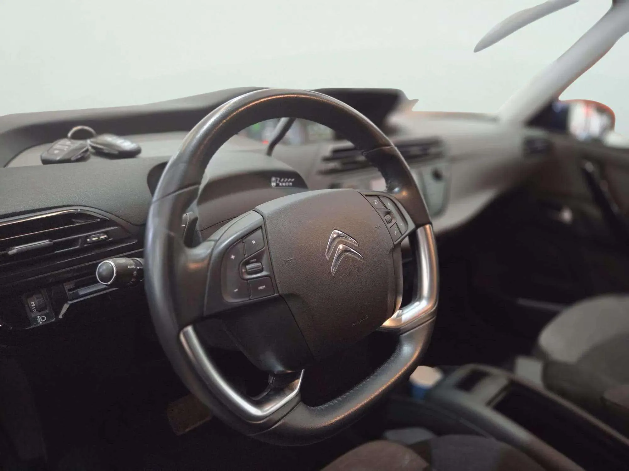 Citroën C4 SpaceTourer pure tech 130 - foto 16