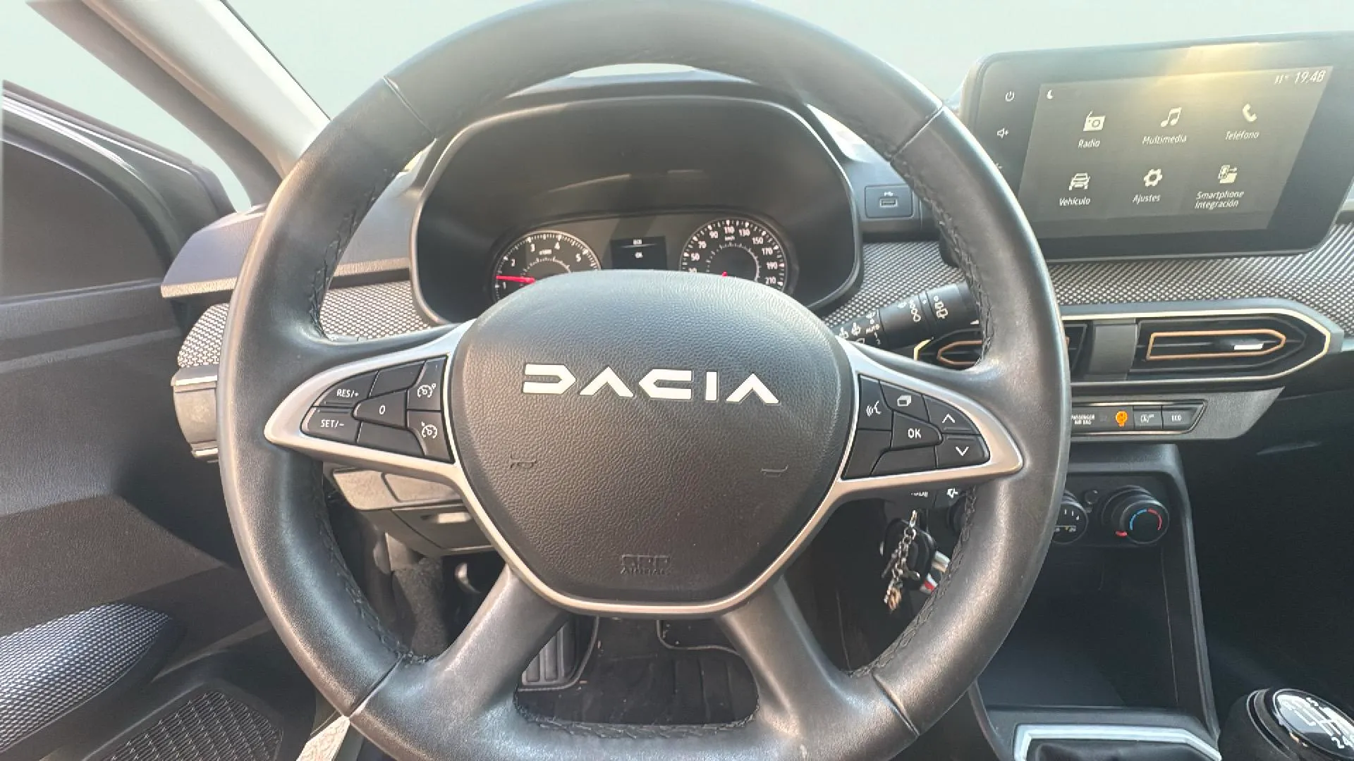 Dacia Sandero Essential TCe - foto 12
