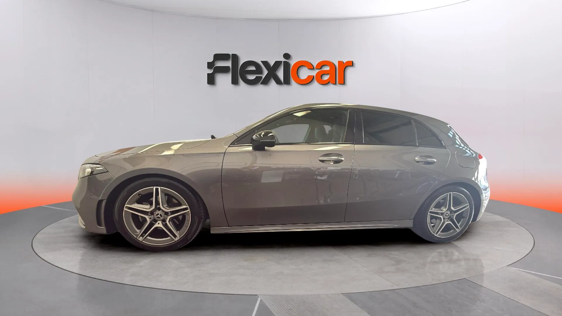 Mercedes-Benz Clase A A 180 d - foto 6