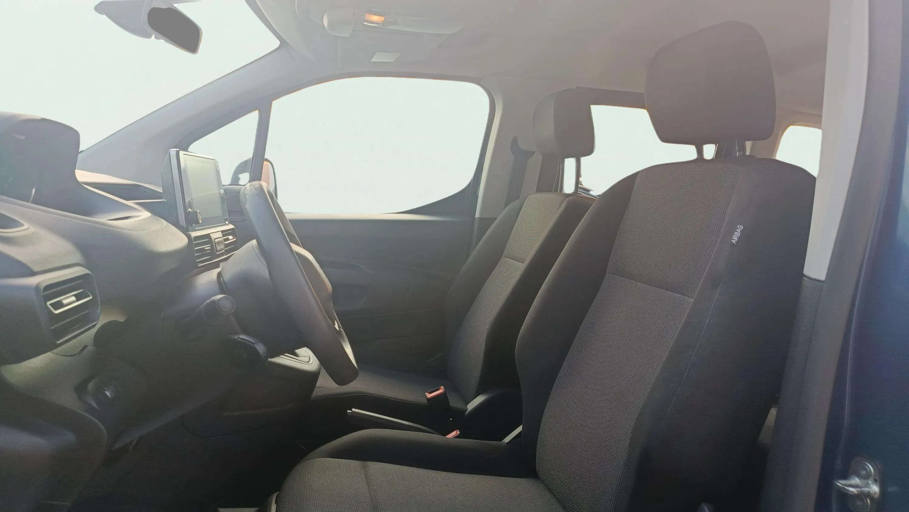 Peugeot Rifter Active Pack Standard BlueHDi - foto 9