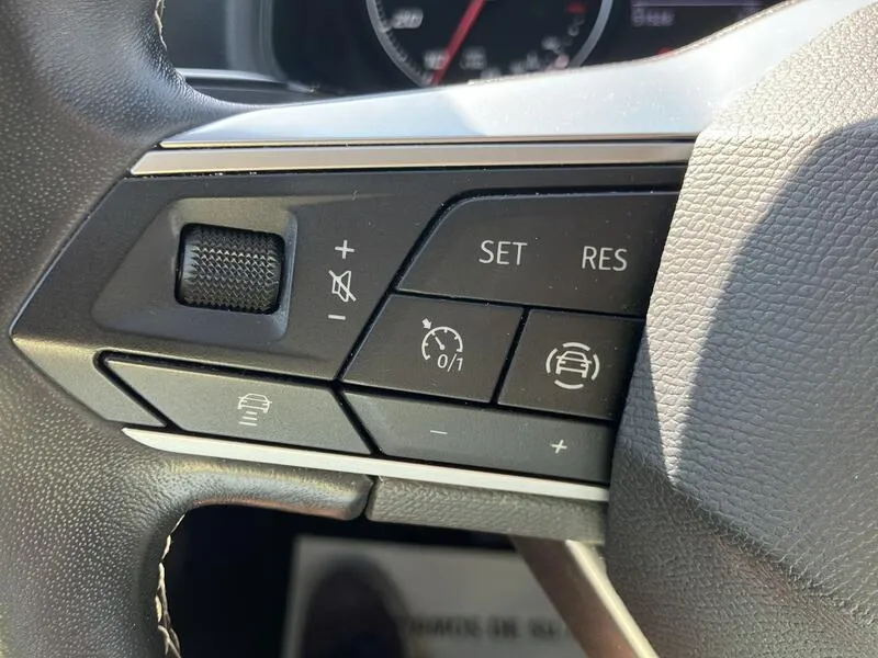 SEAT Arona 1.0 TSI Style - foto 32