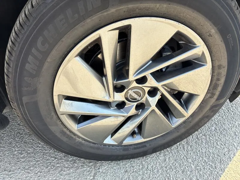 Nissan Qashqai DIG-T mHEV 4x2 Acenta - foto 40
