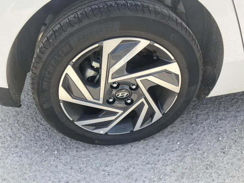 Hyundai i20 1.0 T-GDi 48V Klass - foto 12