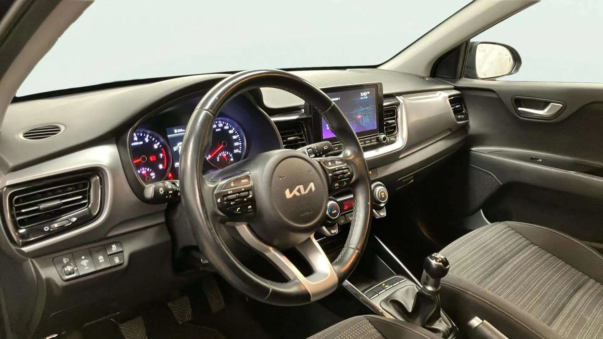 Kia Stonic 1.2 DPi Concept - foto 10