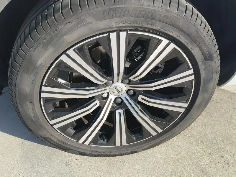 Volvo XC90 2.0 B5 D AWD Plus Dark - foto 43