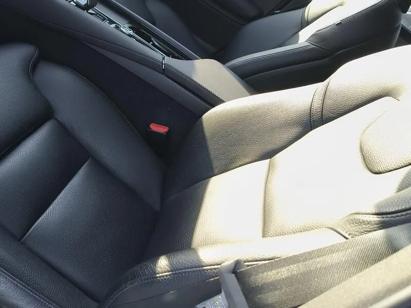 Volvo XC90 2.0 B5 D AWD Plus Dark - foto 32