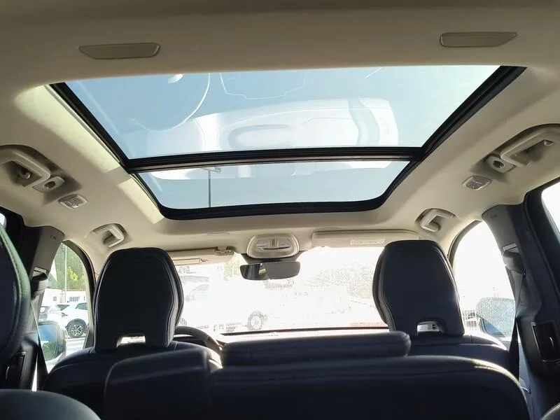 Volvo XC90 2.0 B5 D AWD Plus Dark - foto 40