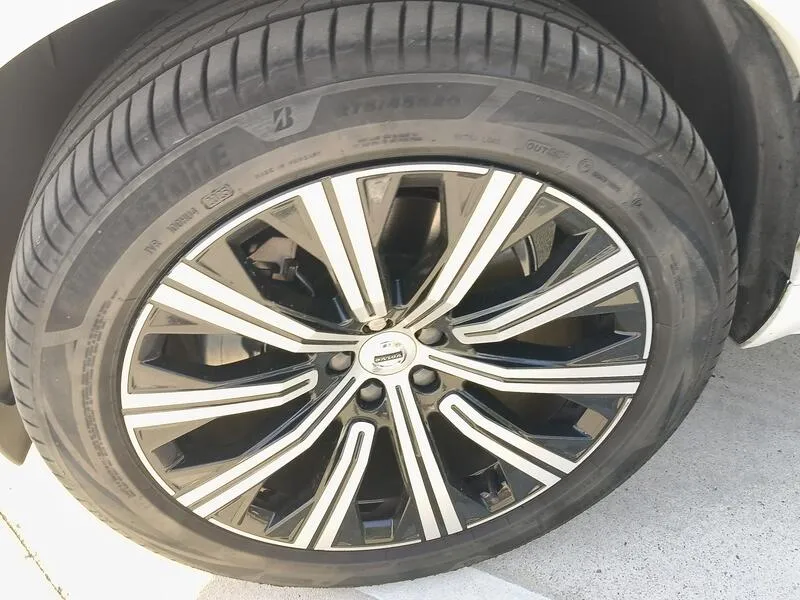 Volvo XC90 2.0 B5 D AWD Plus Dark - foto 48
