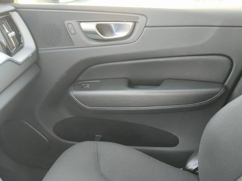 Volvo XC60 2.0 T6 AWD Recharge Inscription Exp - foto 21