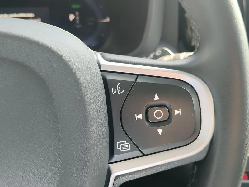 Volvo XC60 2.0 T6 AWD Recharge Inscription Exp - foto 25