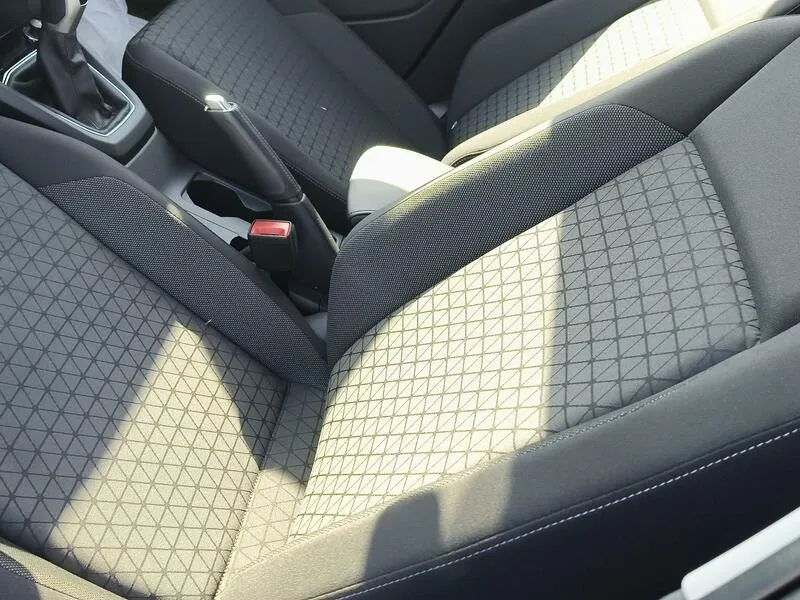 Volkswagen T-Cross Advance 1.0 TSI - foto 31