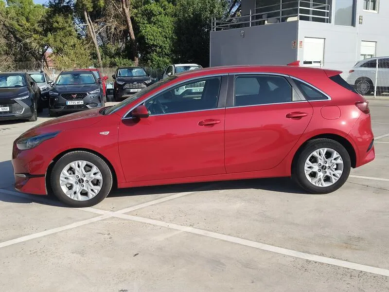 Kia XCeed 1.0 MHEV Drive - foto 3