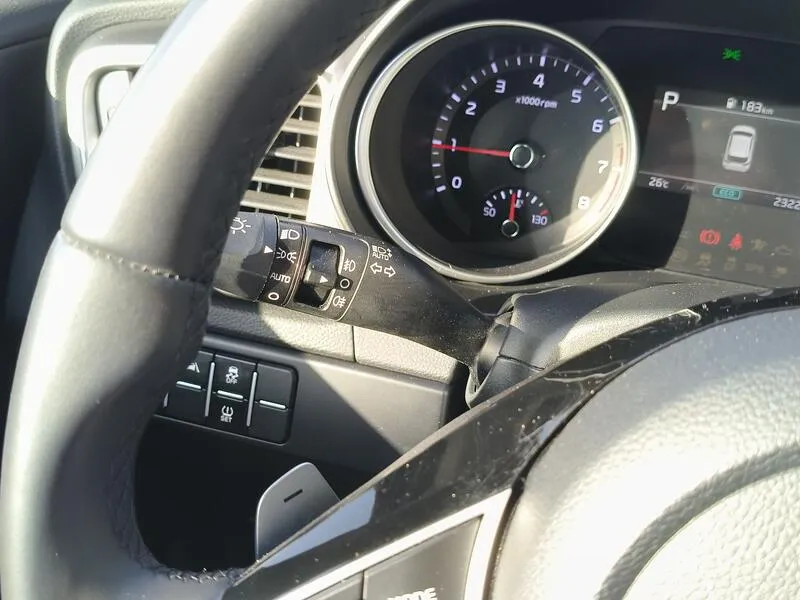 Kia XCeed 1.0 MHEV Drive - foto 28