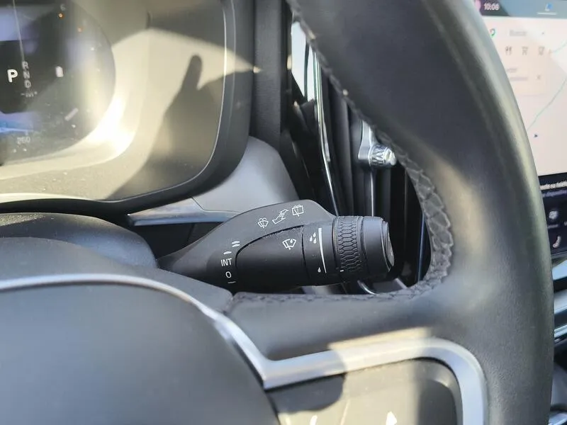 Volvo XC60 2.0 B4 D Core - foto 26