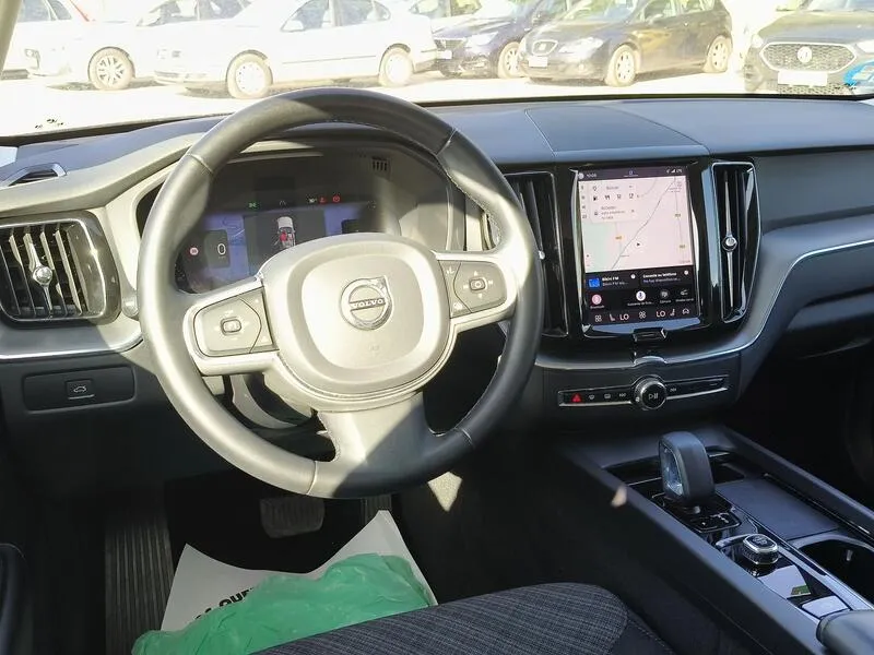 Volvo XC60 2.0 B4 D Core - foto 10