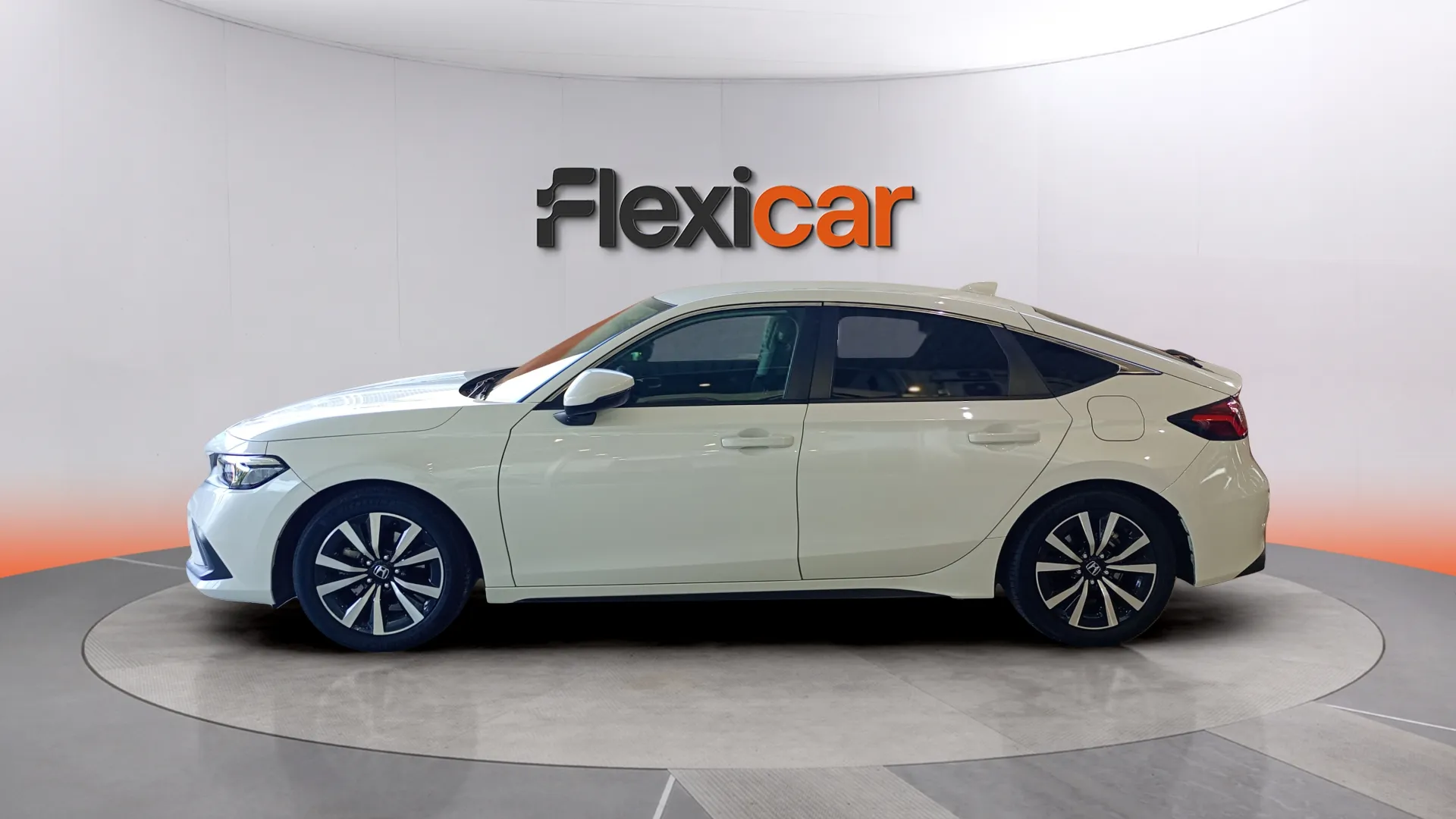 Honda Civic 2.0 i-MMD Elegance CVT - foto 4