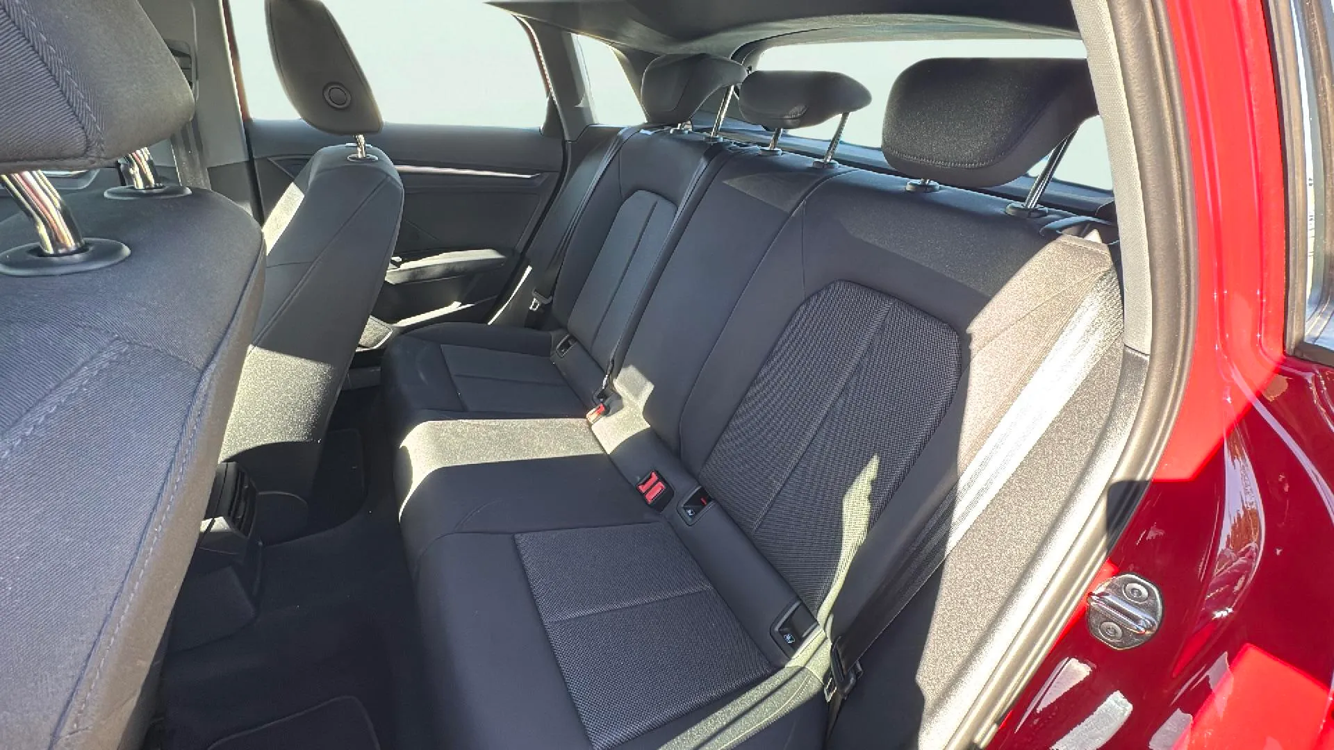 Audi A3 Sportback Advanced 35 TDI - foto 10
