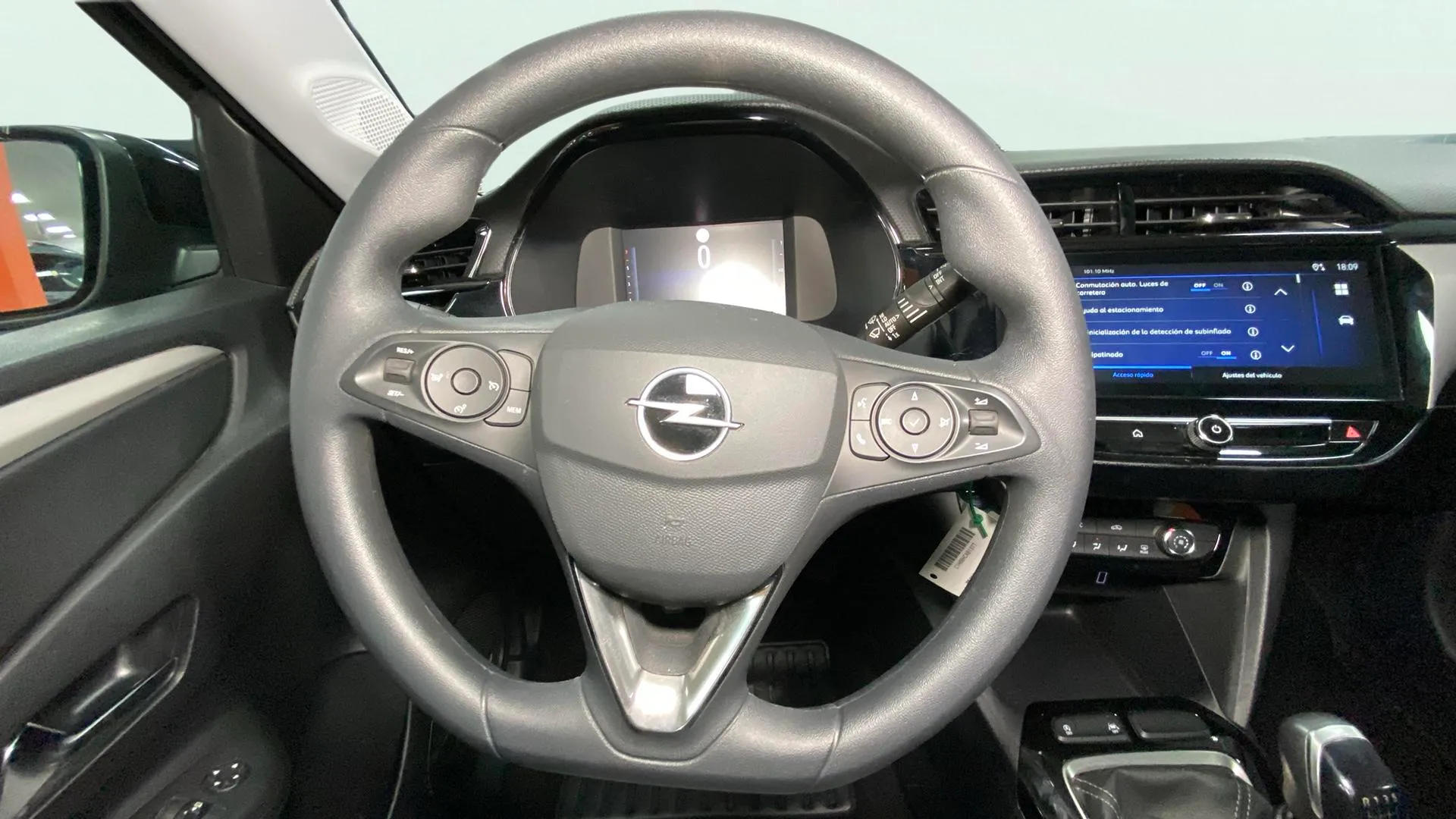 Opel Corsa 1.2T XHL - foto 10