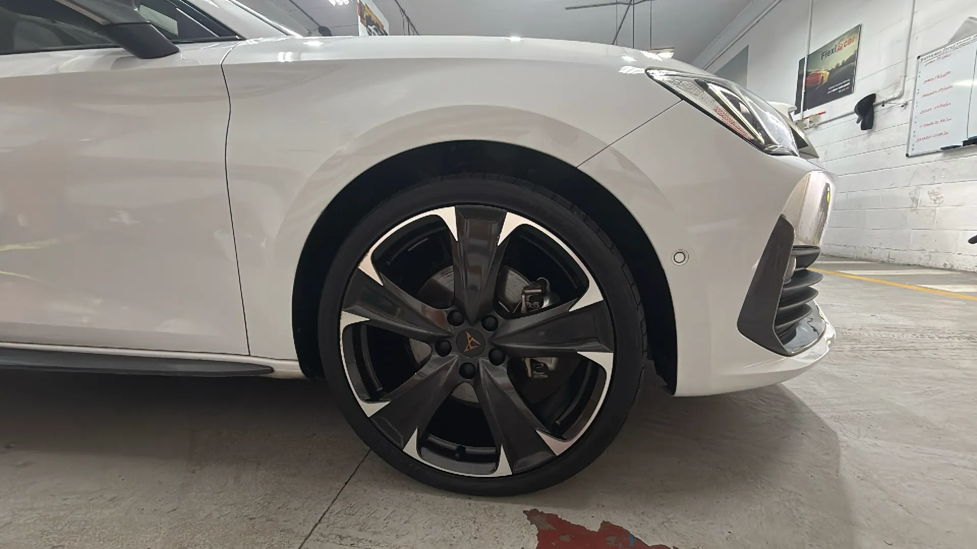 Cupra León 1.5 eTSI DSG - foto 27