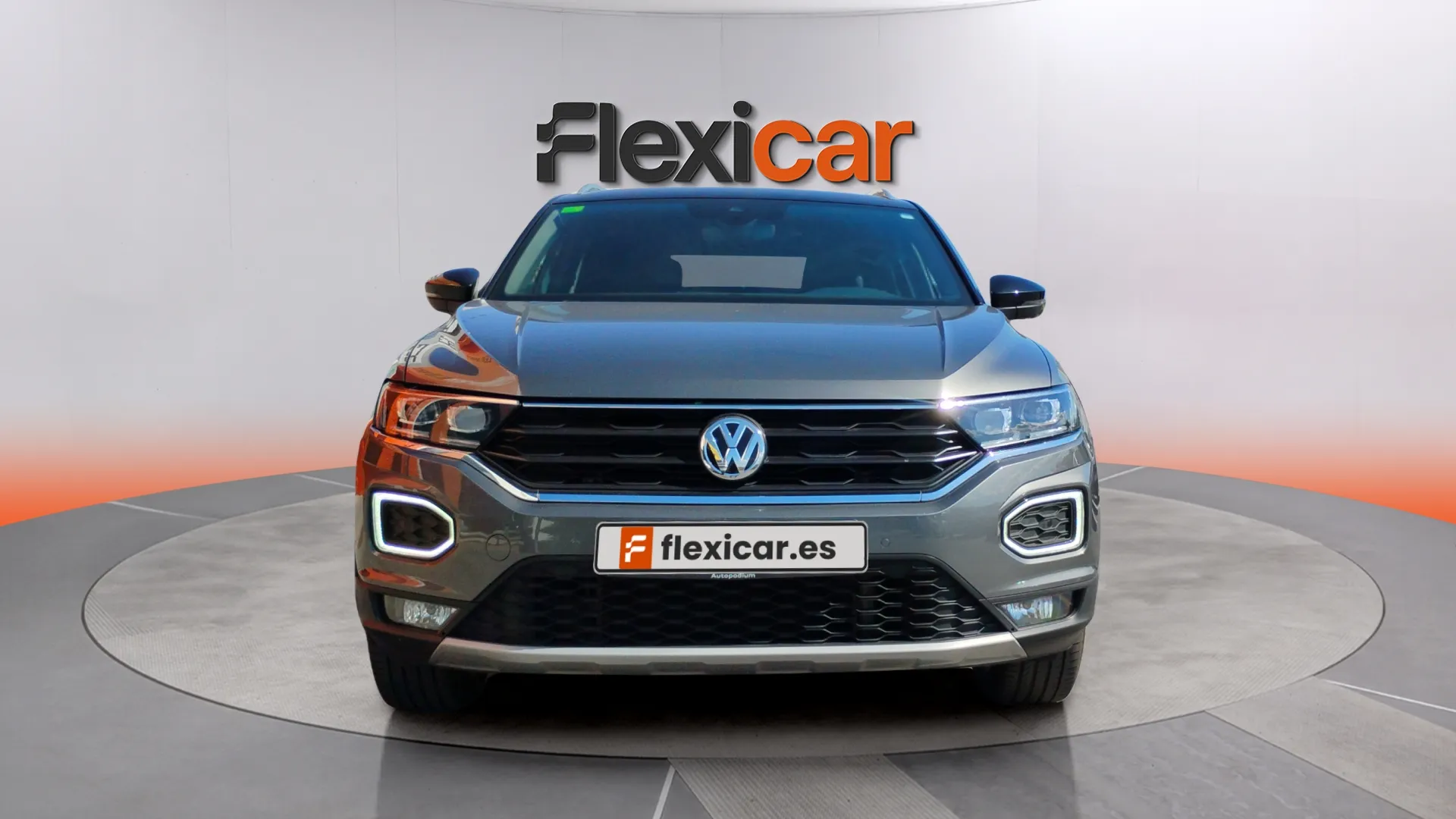 Volkswagen T-Roc Sport 1.5 TSI DSG - foto 8
