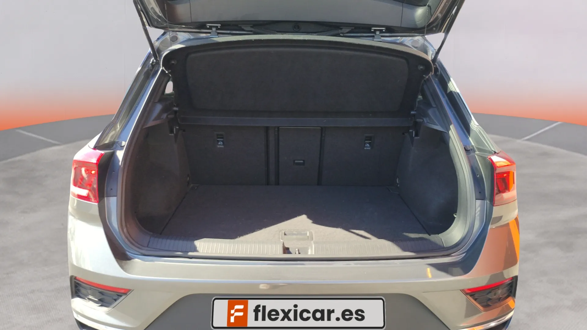 Volkswagen T-Roc Sport 1.5 TSI DSG - foto 20