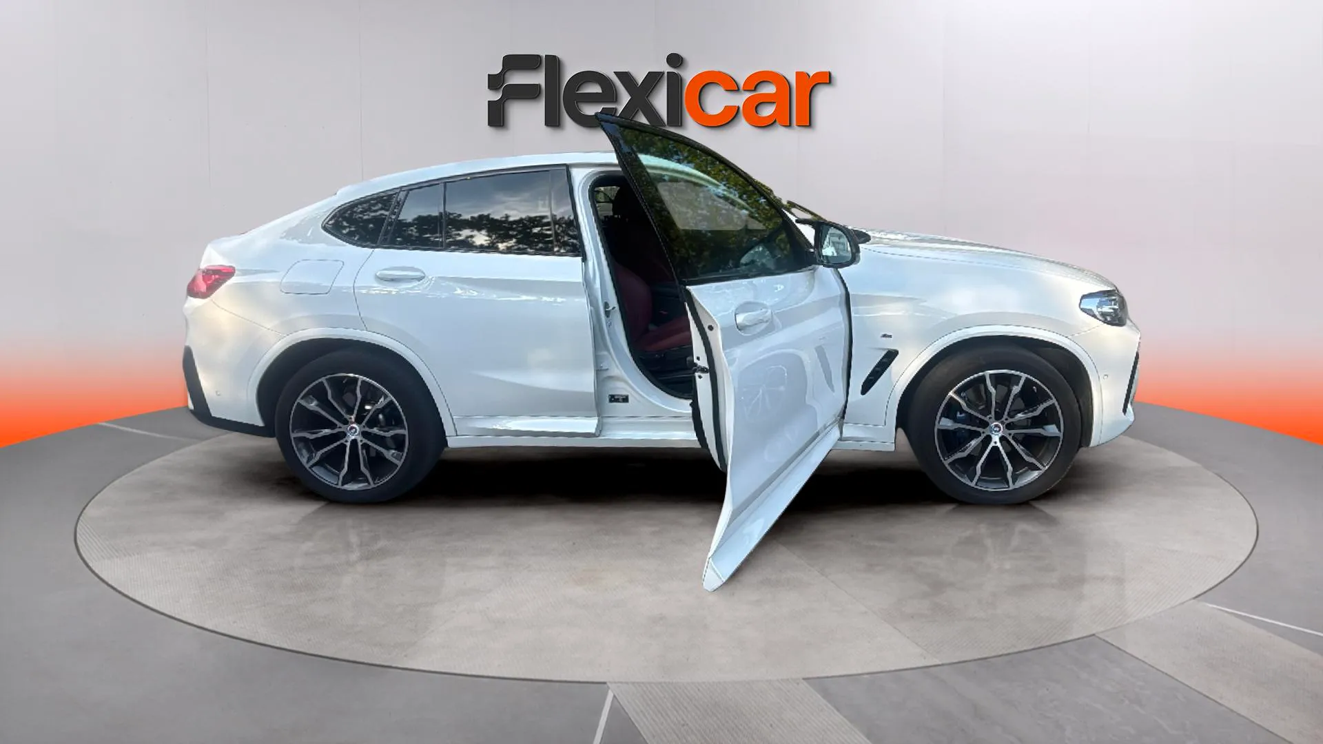 BMW X4 M40i xDrive - foto 11