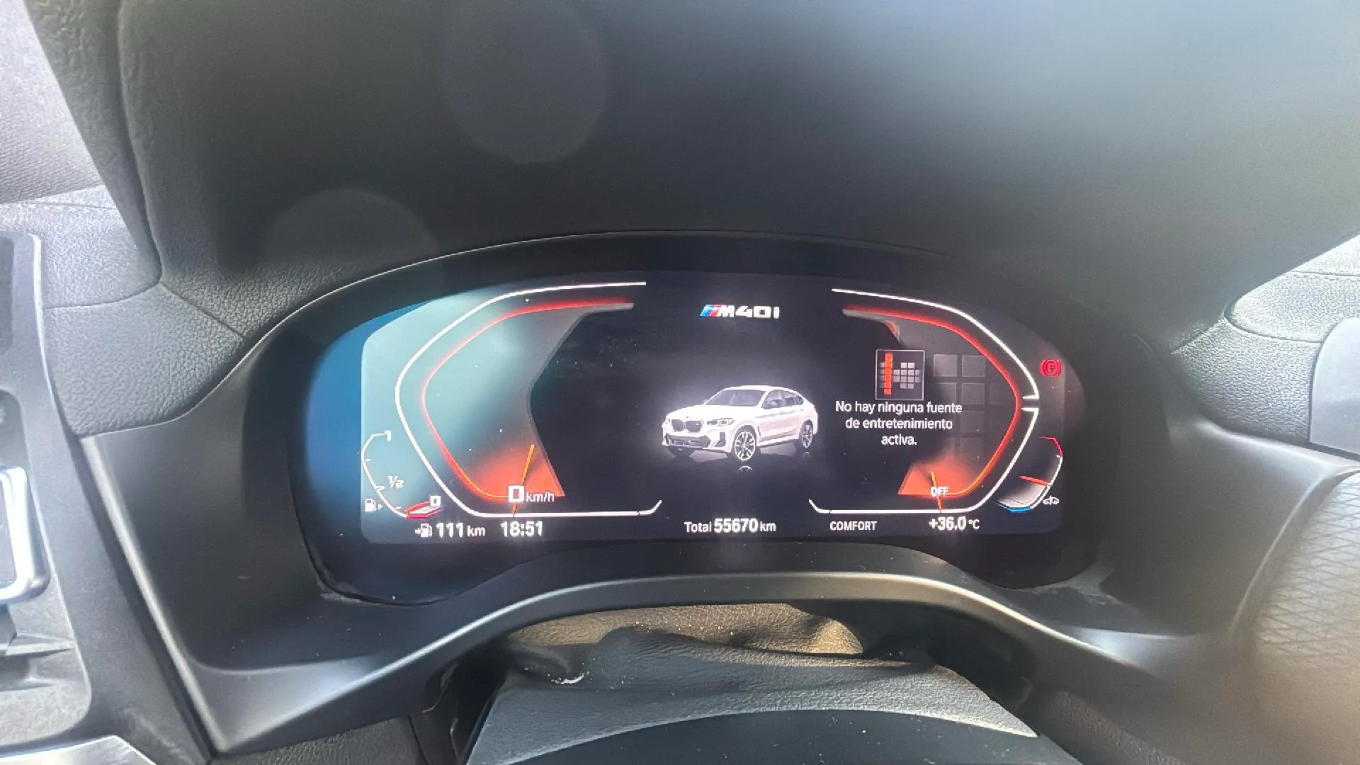 BMW X4 M40i xDrive - foto 10