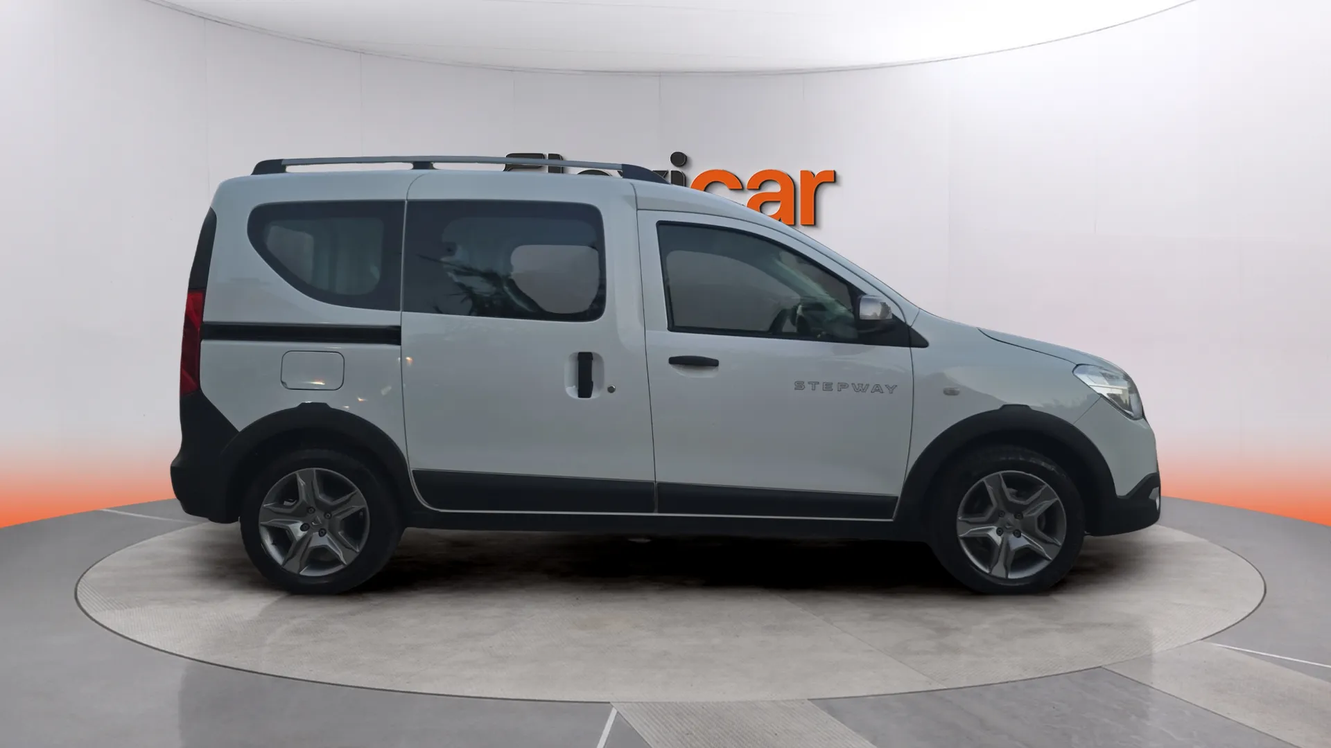 Dacia Dokker Stepway Essential 1.3 TCe GPF - foto 8