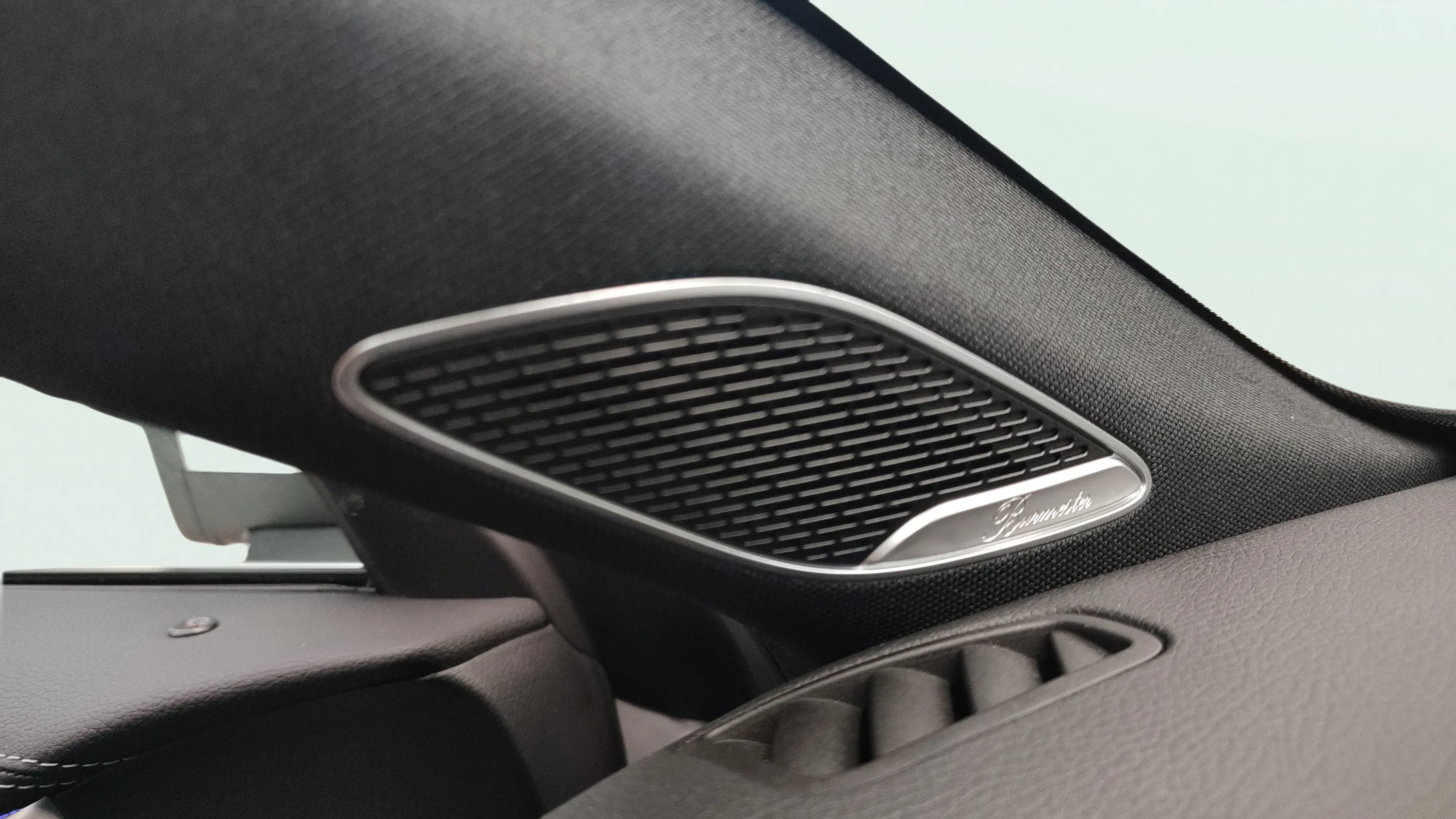 Mercedes-Benz CLA 200 - foto 21