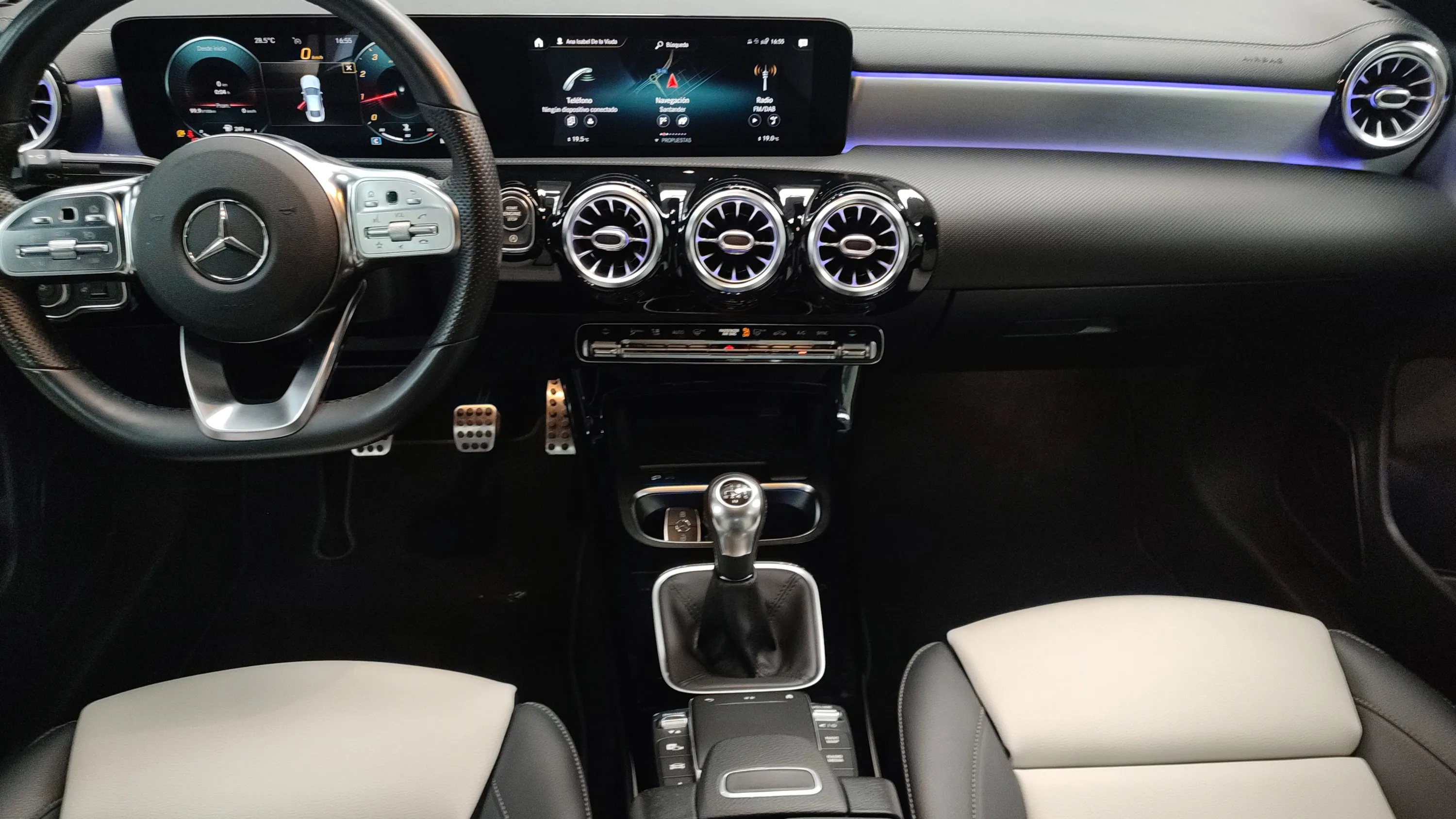 Mercedes-Benz CLA 200 - foto 10