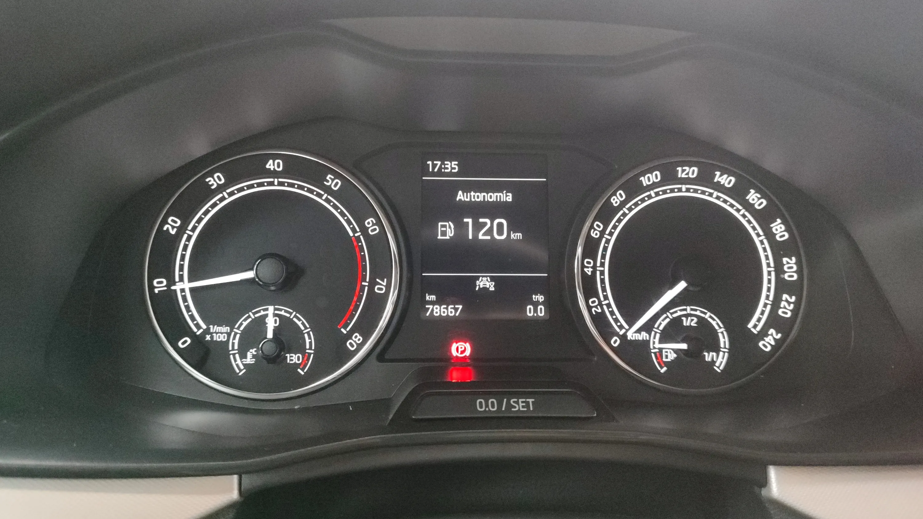 Škoda Scala 1.0 TSI Active - foto 15