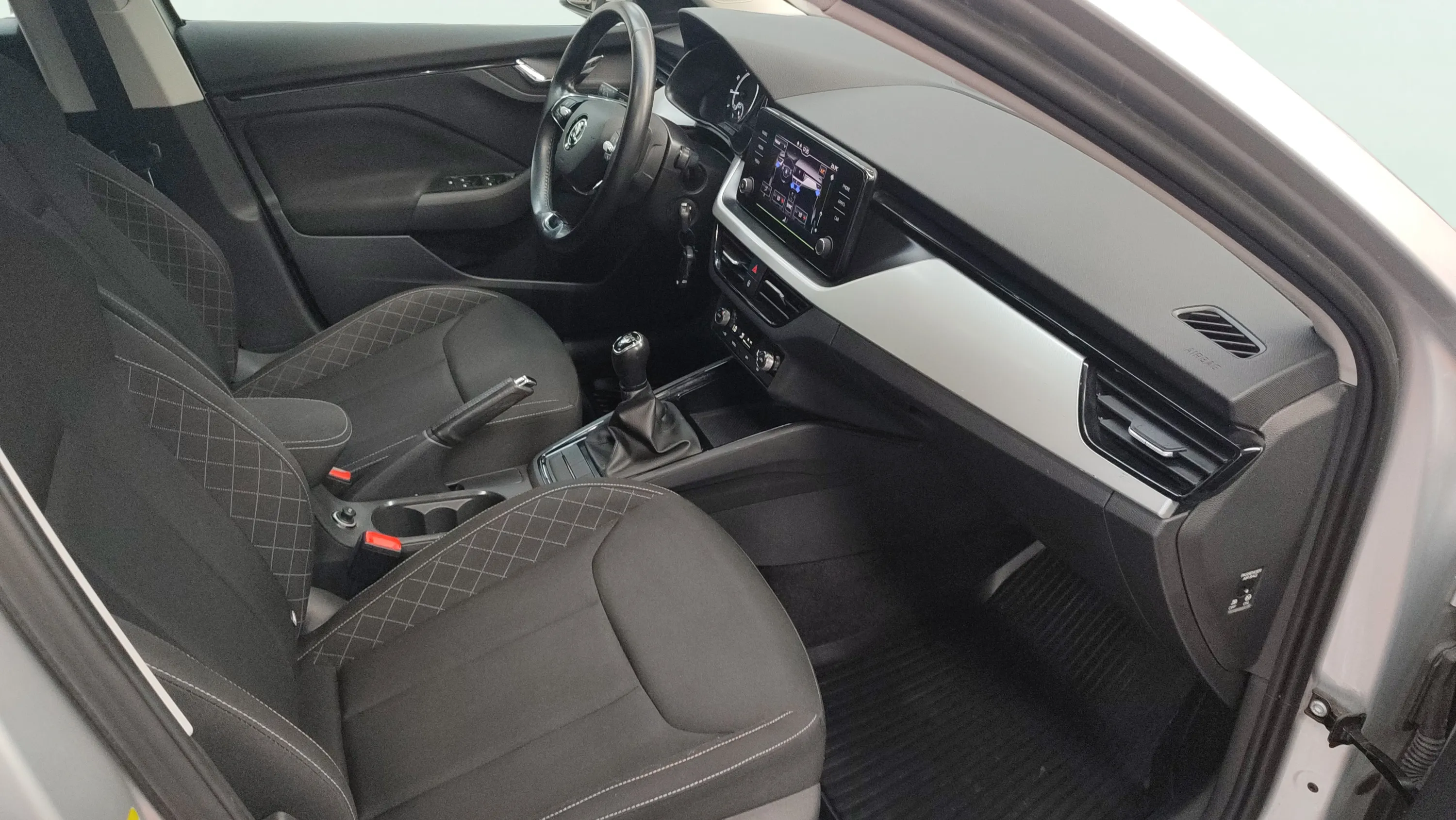 Škoda Scala 1.0 TSI Active - foto 17