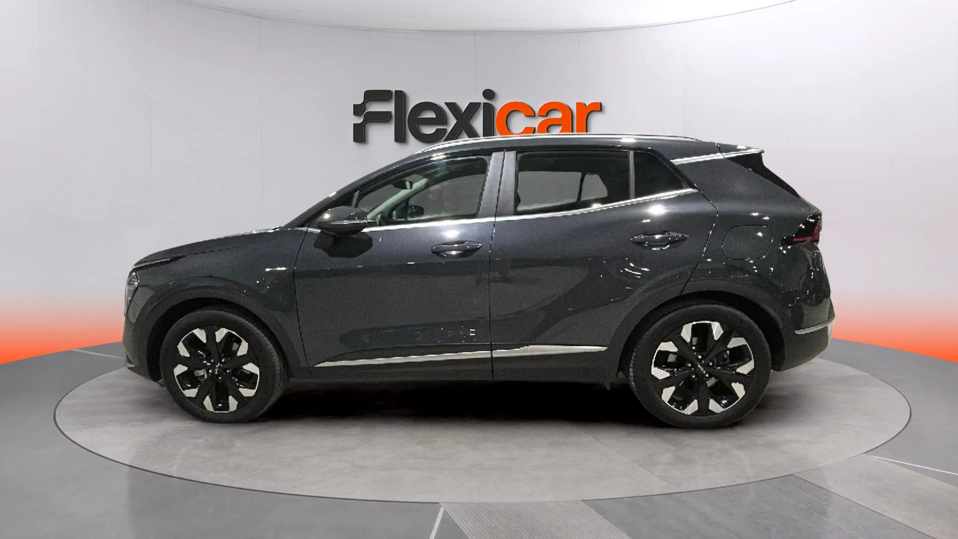 Kia Sportage 1.6 T-GDi PHEV Drive 4x4 - foto 4