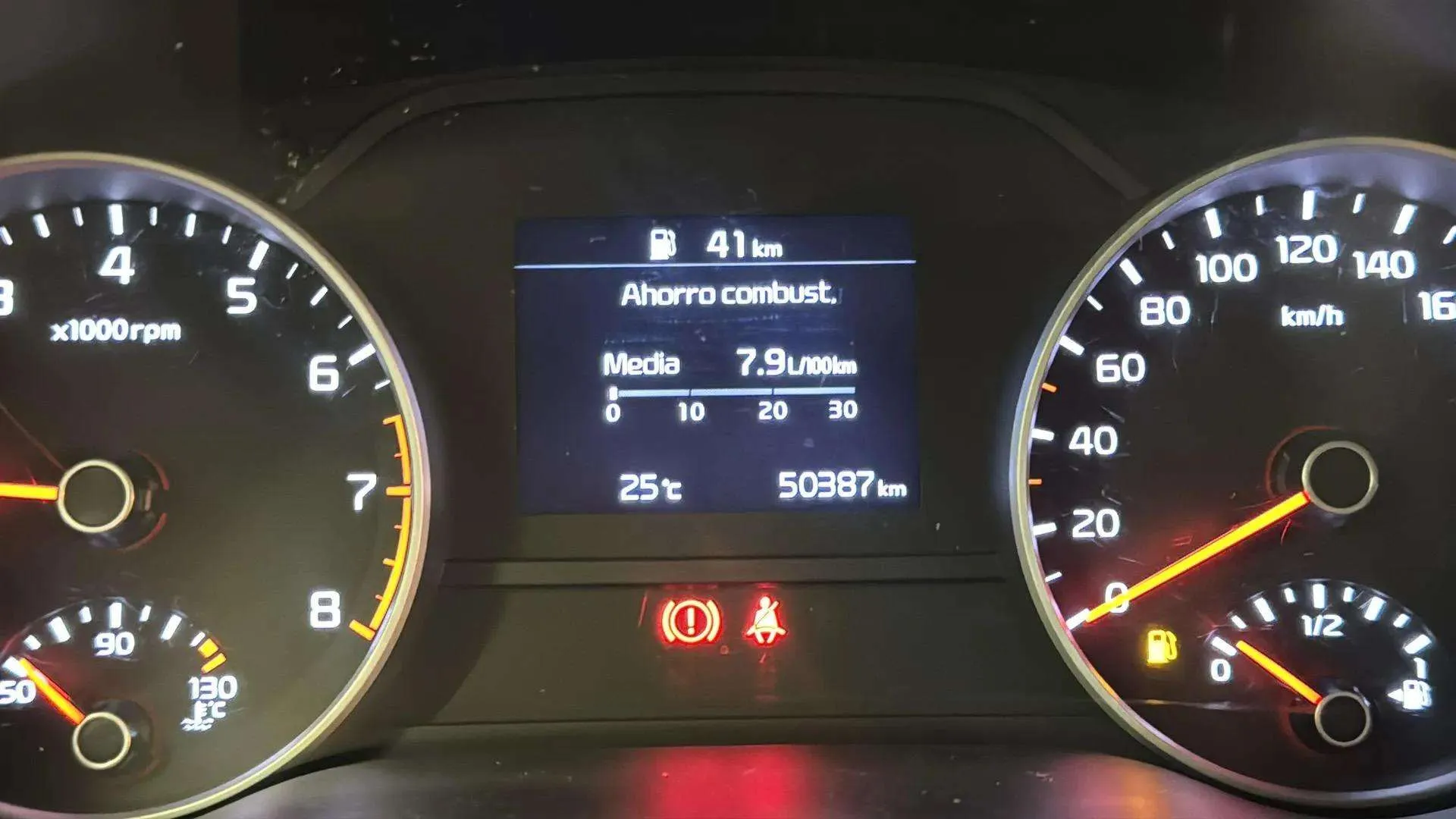 Kia Sportage 1.6 GDi Business 4x2 - foto 18