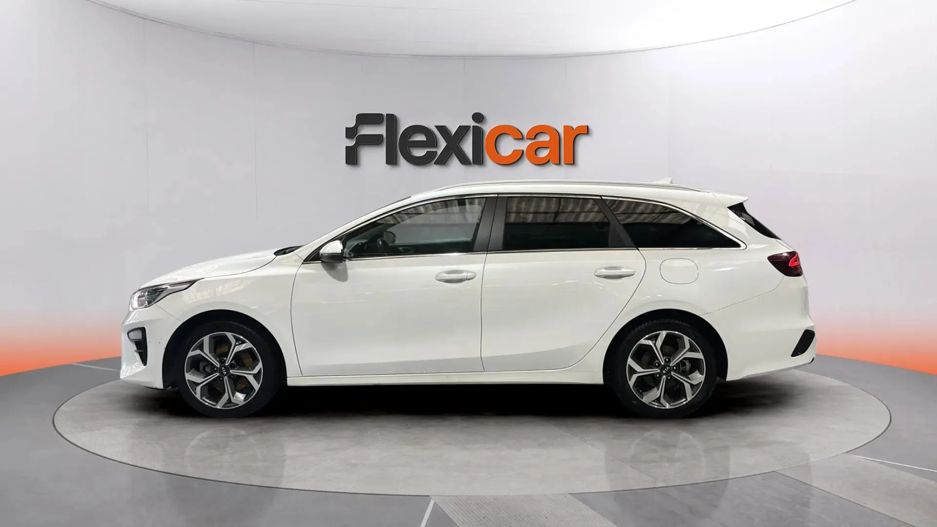 Kia Ceed Tourer 1.4 T-GDi Tech - foto 4