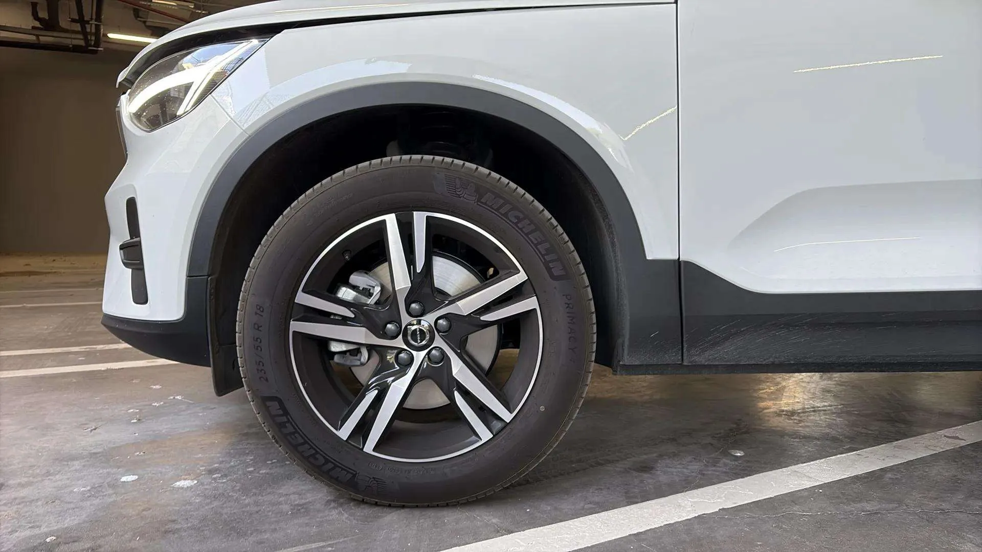 Volvo XC40 2.0 B3 G Essential - foto 14
