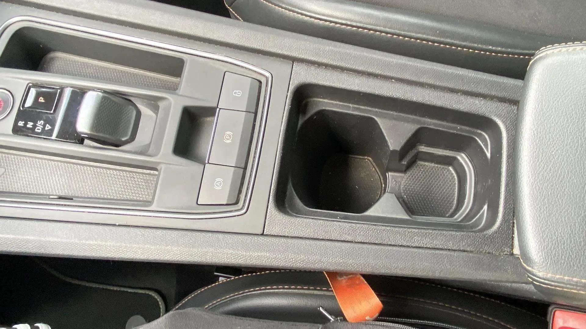 Cupra Formentor 1.5 TSI DSG - foto 30