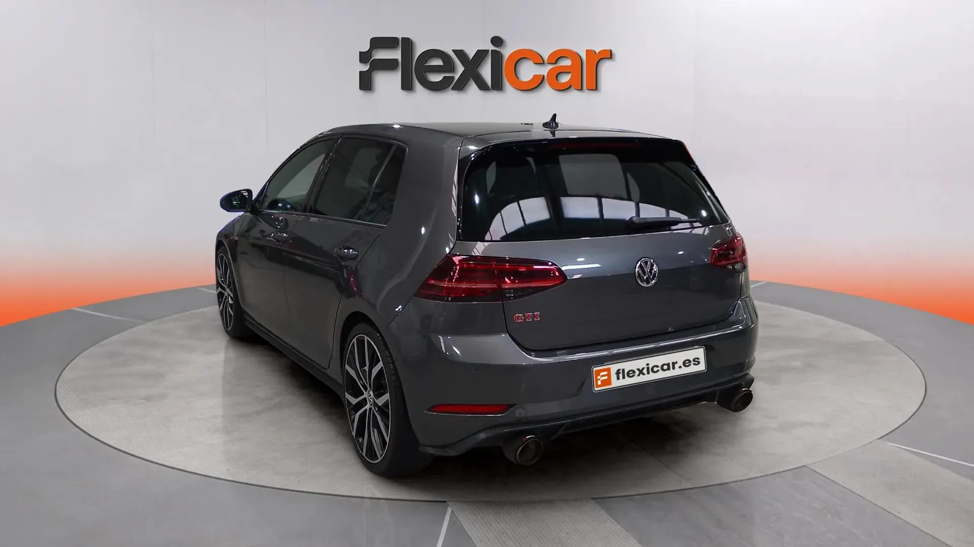 Volkswagen Golf GTI Performance 2.0 TSI DSG - foto 7