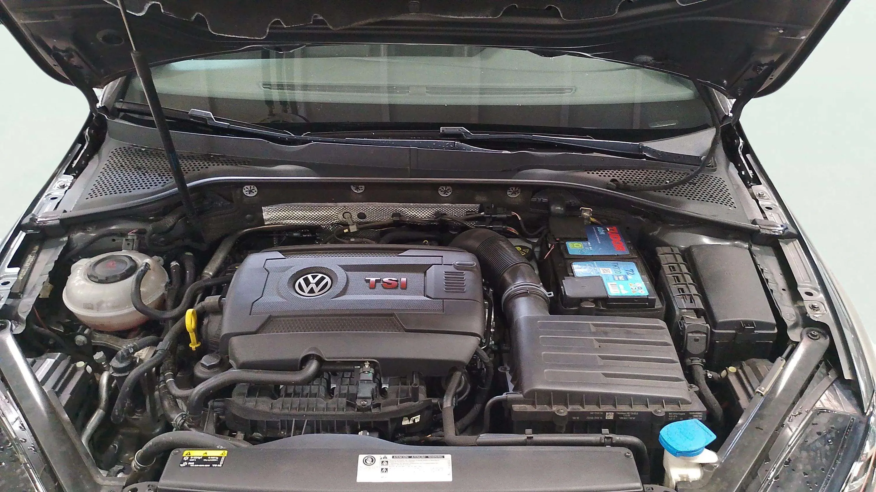 Volkswagen Golf GTI Performance 2.0 TSI DSG - foto 21
