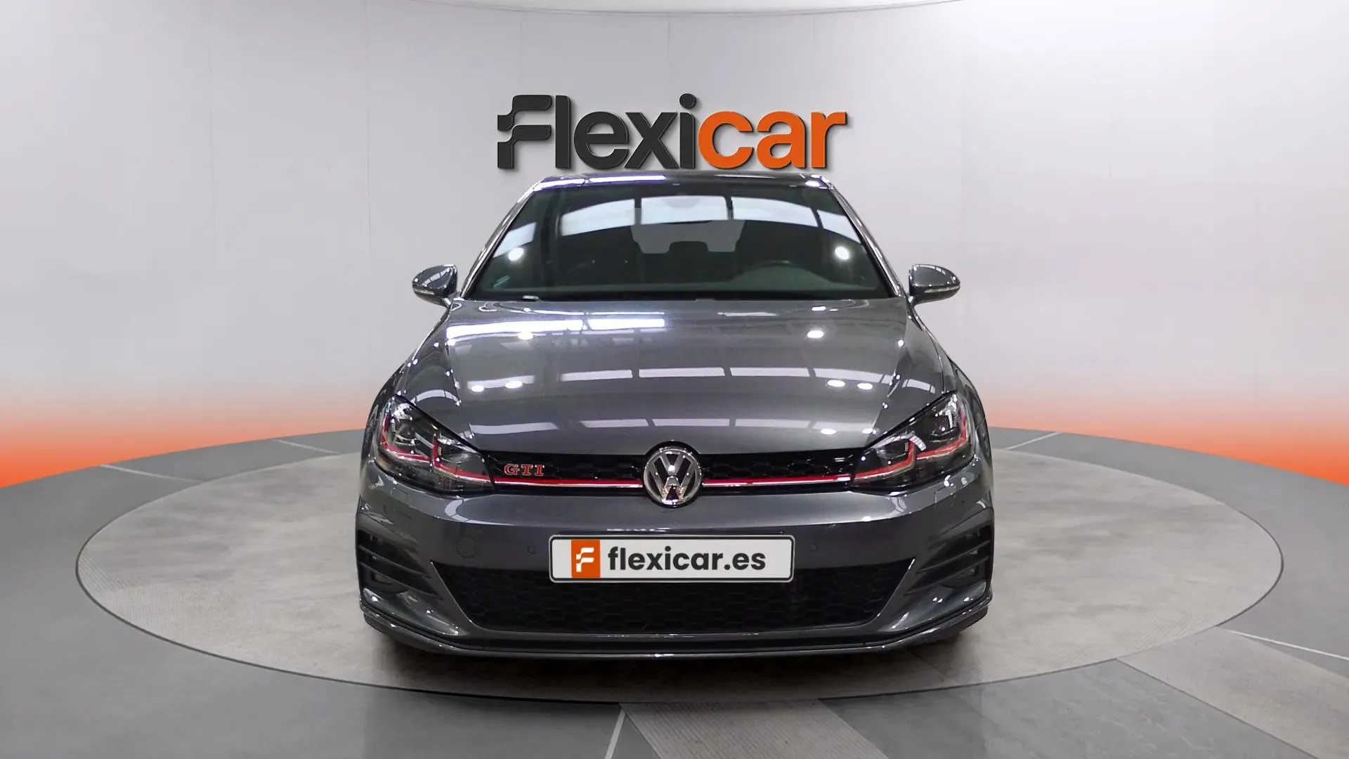 Volkswagen Golf GTI Performance 2.0 TSI DSG - foto 12