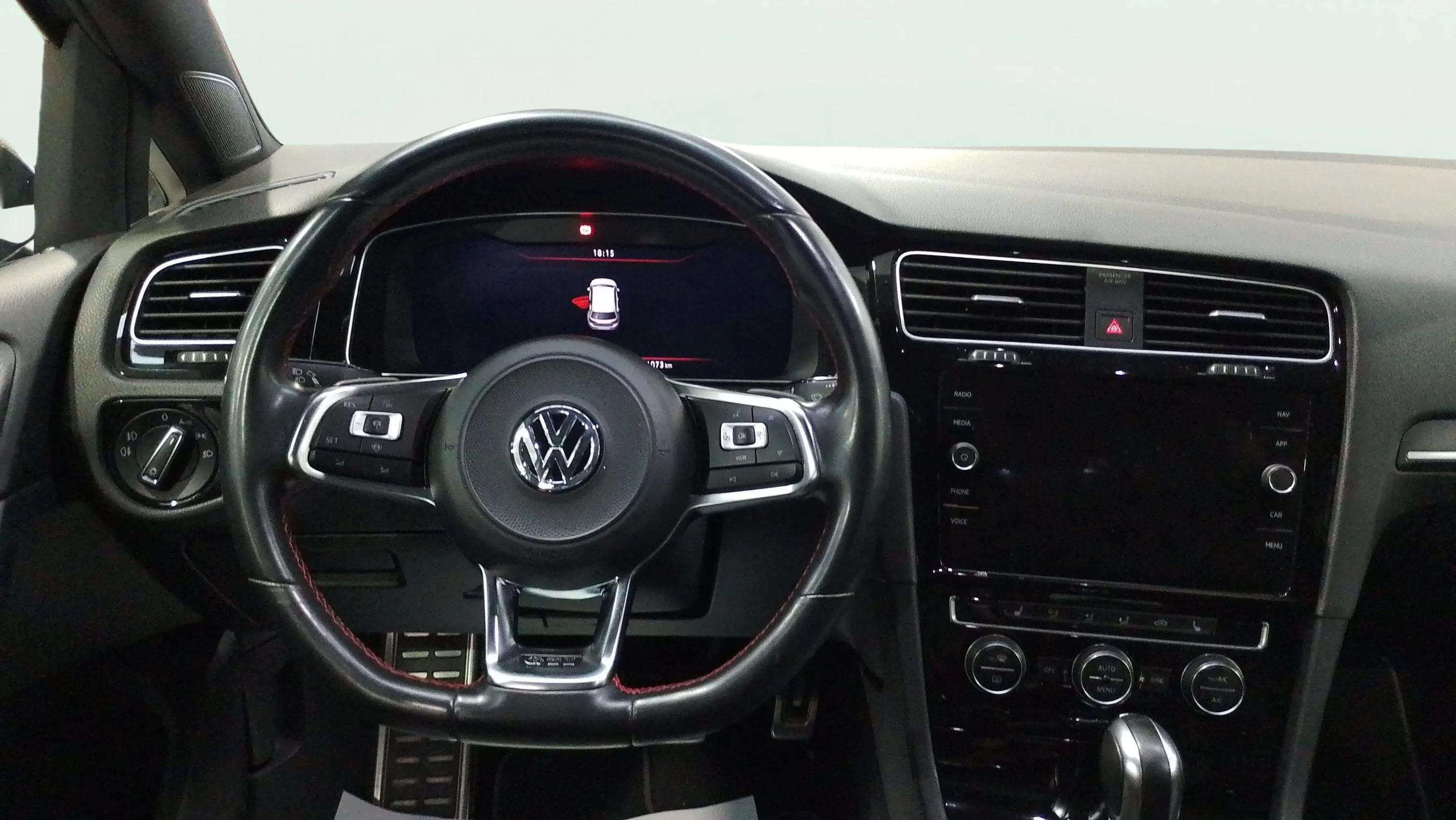 Volkswagen Golf GTI Performance 2.0 TSI DSG - foto 15