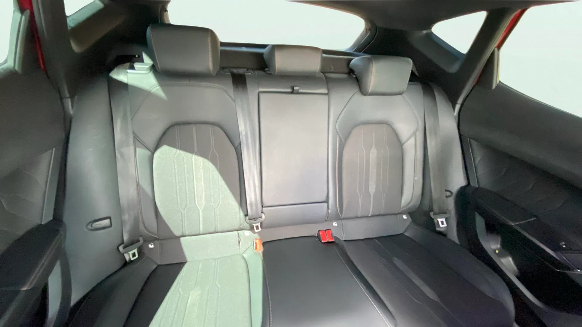Cupra Formentor 1.4 e-Hybrid VZ DSG - foto 16