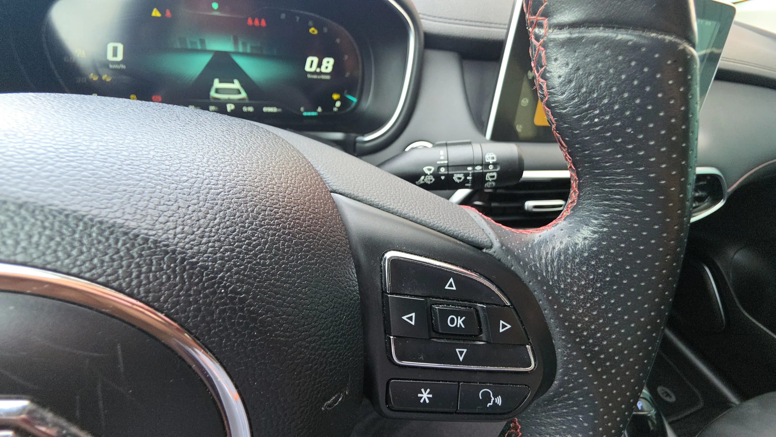 MG HS 1.5 Turbo GDI Comfort DCT - foto 15