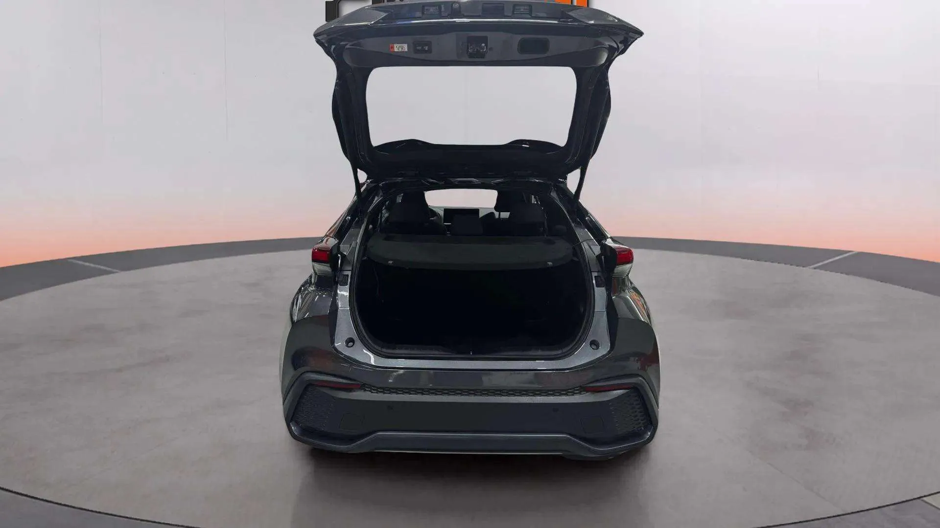 Toyota C-HR 1.8 140H Advance - foto 5