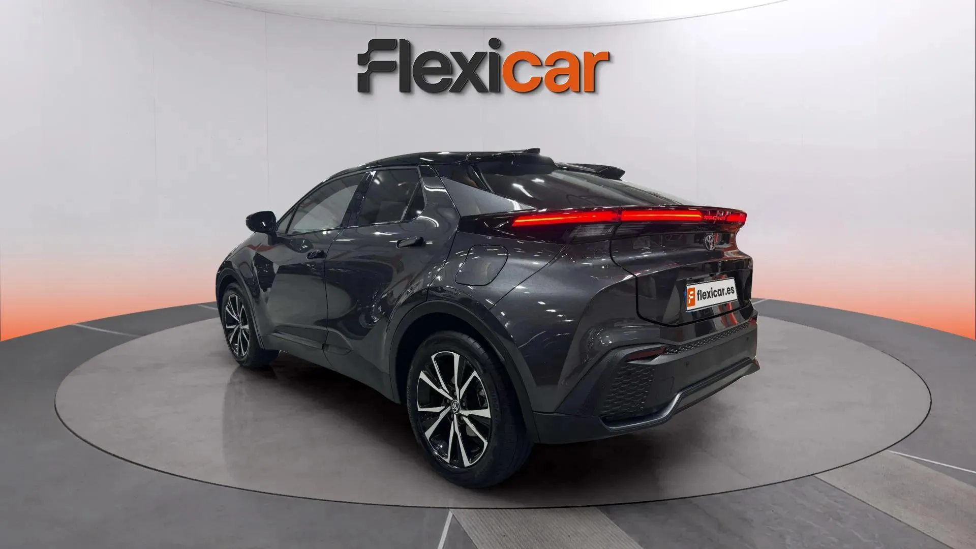 Toyota C-HR 1.8 140H Advance - foto 7