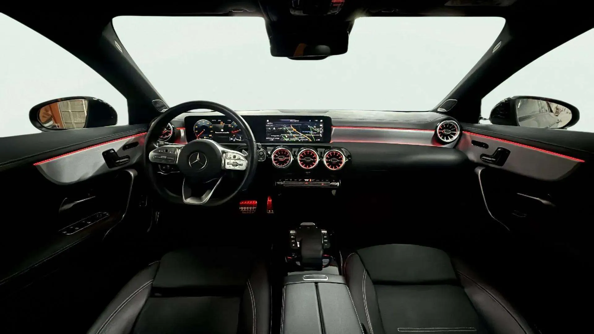 Mercedes-Benz CLA 200 - foto 9